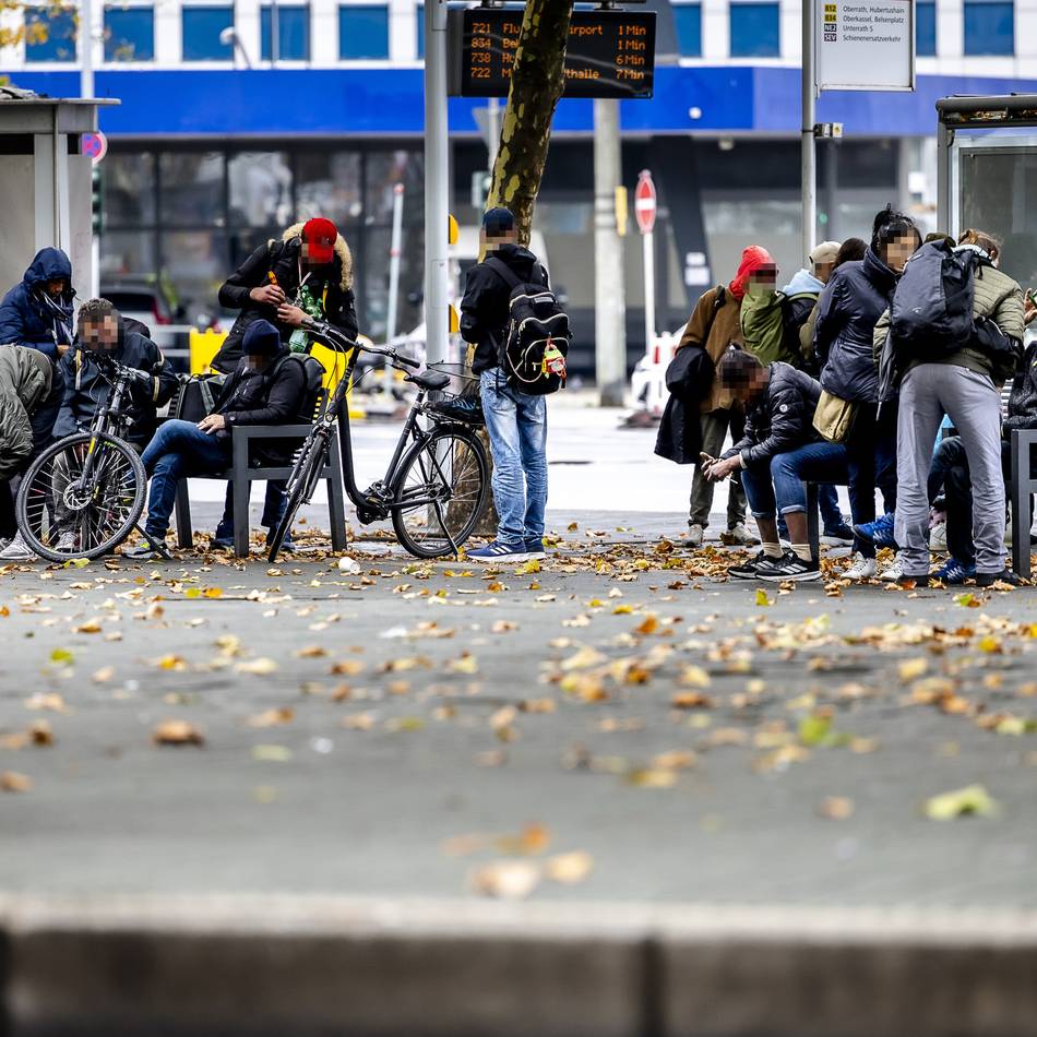 Worringer Platz: Polizei spricht erstes Betretungsverbot aus – Mann kommt einfach wieder
