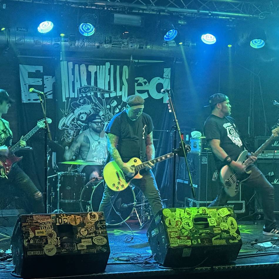 Konzertabend in Wermelskirchen: Die Dreifach-Punkrock-Vollbedienung