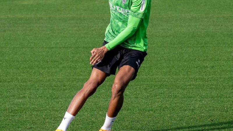 „Kann eine Menge anschieben“: Gladbachs Ngoumou zwischen St. Pauli-Erinnerung und Derby-Vorfreude