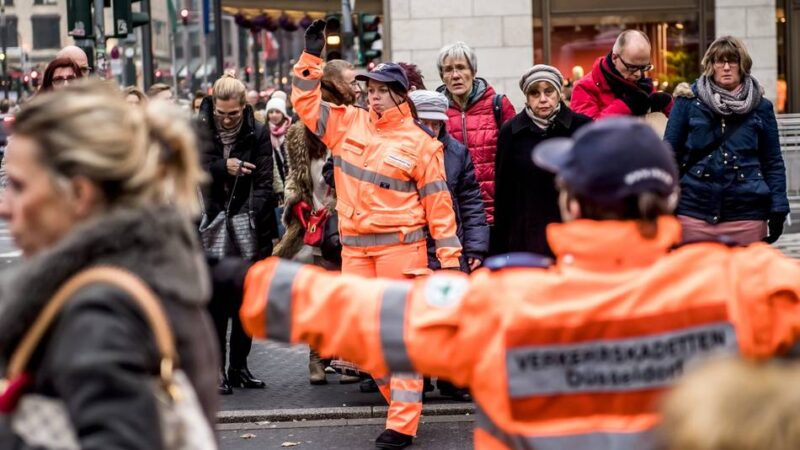 Drei Millionen Besucher bei Weihnachtsmarkt in Düsseldorf: Neues Konzept soll Verkehrschaos zur Weihnachtszeit verhindern