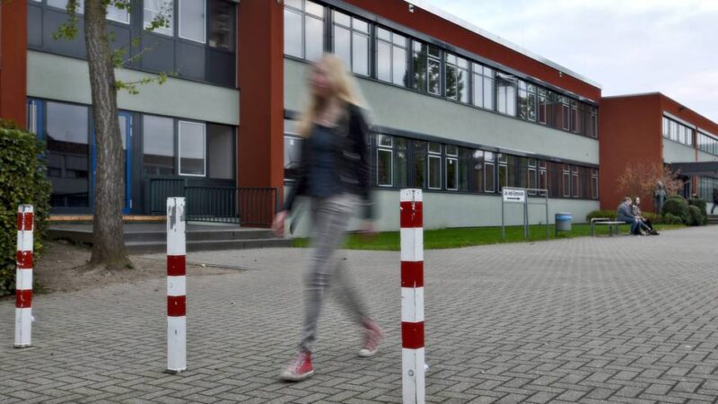 Schulen in Goch und Kalkar: Leni-Valk-Realschule und Jan-Joest-Gymnasium ausgezeichnet