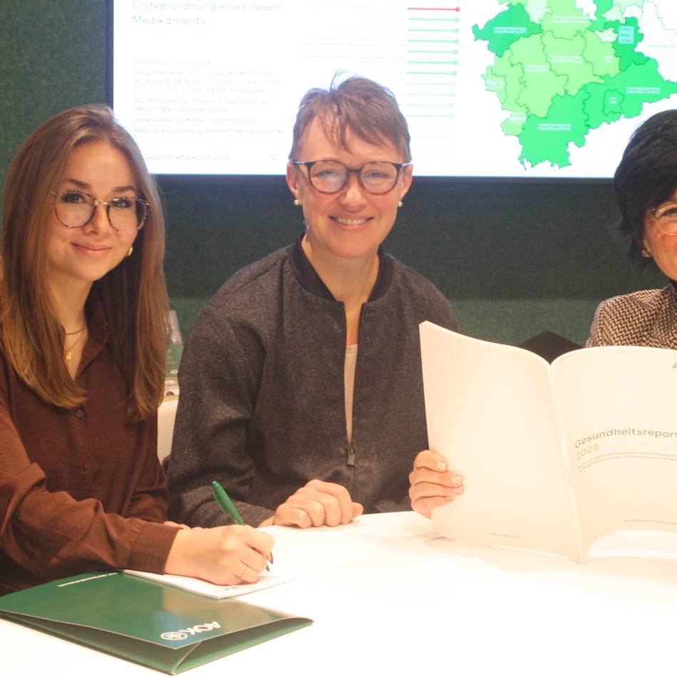 AOK stellt Gesundheitsreport 2025 vor: Elektronische Patientenakte soll Lücken schließen