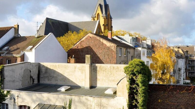 Bürgerversammlung in Düsseldorf-Flingern: Das „Antennenmonstrum“ soll verschwinden