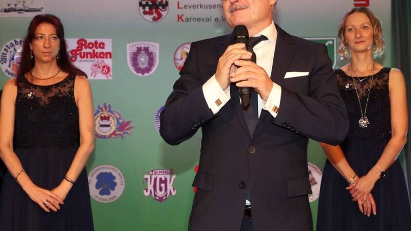 Karneval in Leverkusen – Session 2025/26: Rogério I. wird in Rheindorf heiß umjubelt