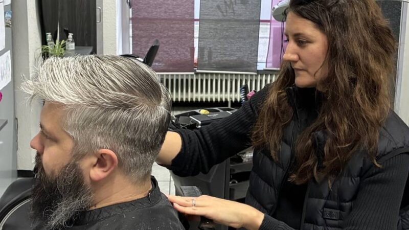 Friseurgroßhändler aus Viersen: Hair Haus ist insolvent