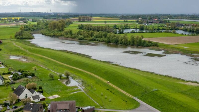 Rechtsmedizin muss jetzt das Alter bestimmen: Knochenfund beim Deichbau in Bienen – sind es die Reste eines Soldaten?