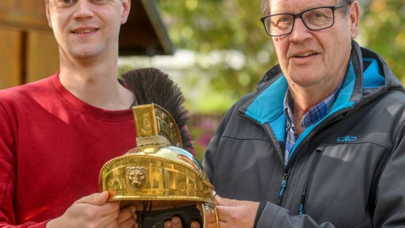 Als St. Martin in St. Hubert unterwegs: Familie teilt Begeisterung fürs Martinsfest