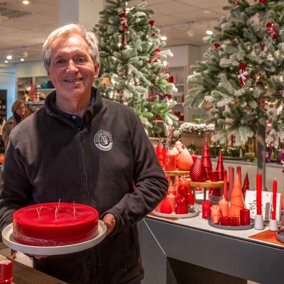 Kerzenproduktion in NRW sank auf 20-Jahres-Tief: Kerzenhersteller aus Kempen stemmt sich gegen den Branchentrend