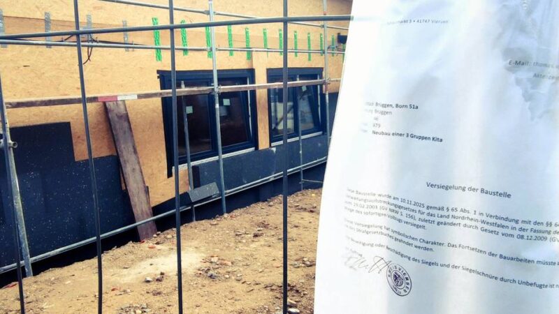 Baugenehmigung fehlte: Was es mit dem Baustopp bei der neuen Kita in Born auf sich hat