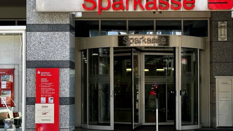 Sparkasse Rhein-Maas im Nationalsozialismus: „Wir wissen jetzt mehr über die dunkle Zeit“