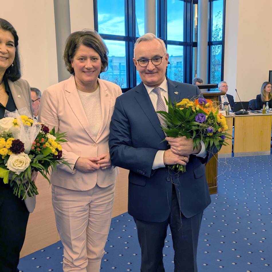 Konstituierende Sitzung im Rhein-Kreis Neuss: Kreistag startet mit Einigkeit, aber ohne Koalition