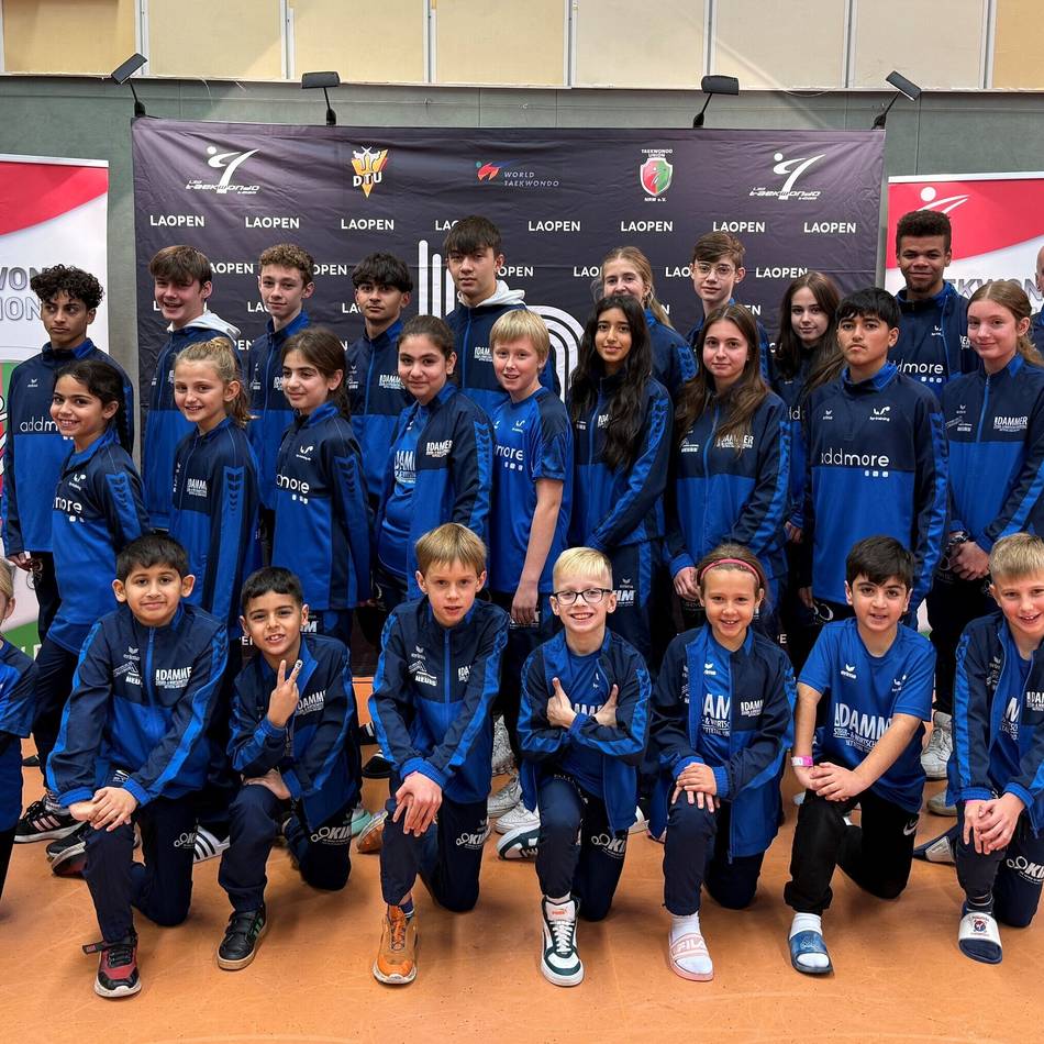 Stadtgespräch in Nettetal: Taekwondo-Turnier und Bagger-Geschenk