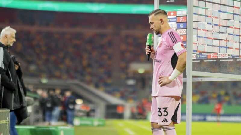 „Scheiße auf einen Mannschaftsabend“: Kastenmeier platzt der Kragen – Torwart in großer Sorge um kriselnde Fortuna