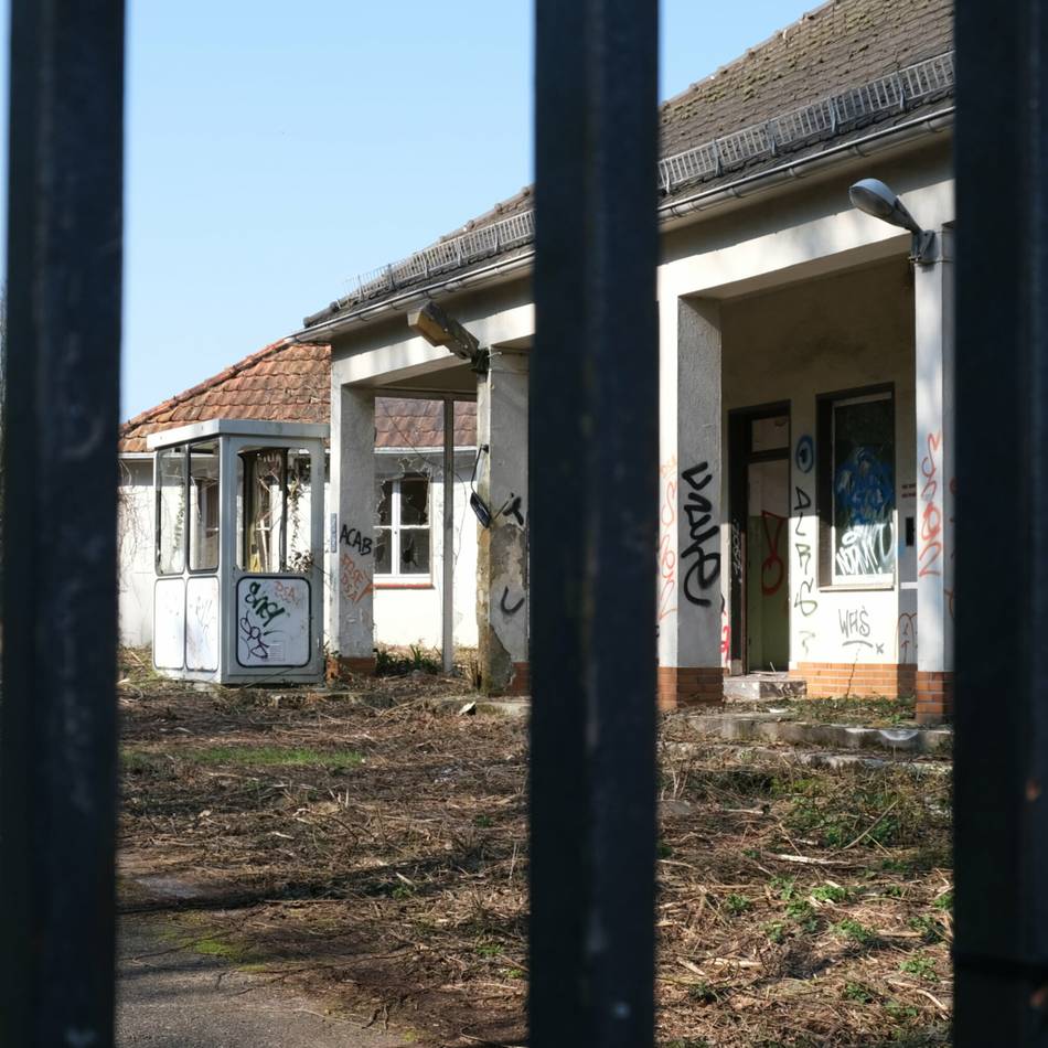 Bund durchkreuzt Pläne in Mönchengladbach: Moratorium – Busdepot in Niederrheinkaserne steht auf der Kippe
