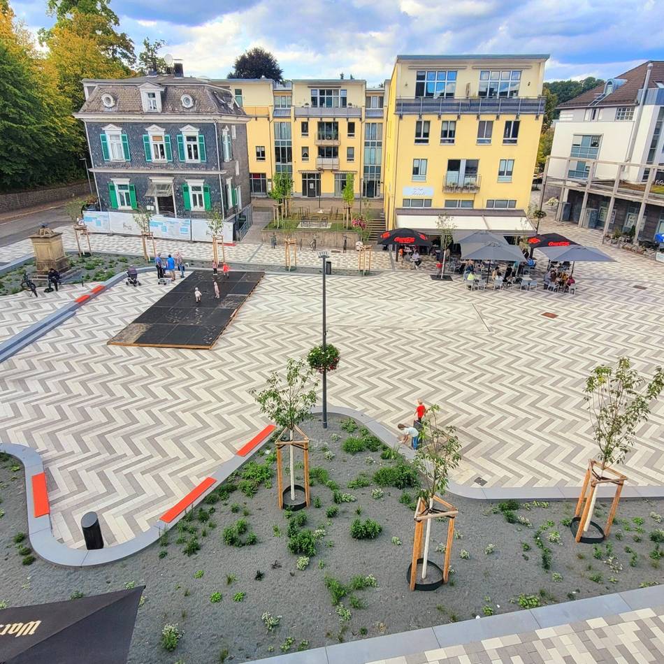 Hückeswagener Bauausschuss: Wird Bahnhofsplatz demnächst eine Fußgängerzone?