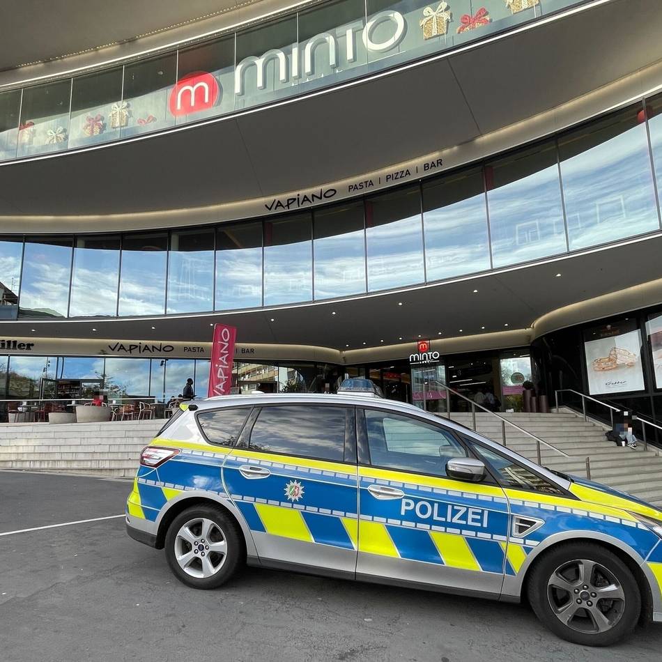 Nach Polizeinsatz in Mönchengladbach: War die Bombendrohung gegen das Minto Teil einer bundesweiten Aktion?