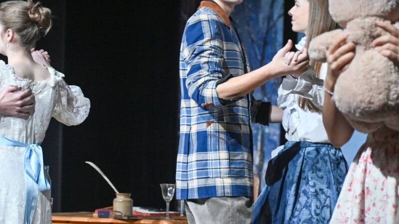 Theater-AG an Kempener Gymnasium: Thomaeum-Schüler bringen „Scrooge“ auf die Bühne