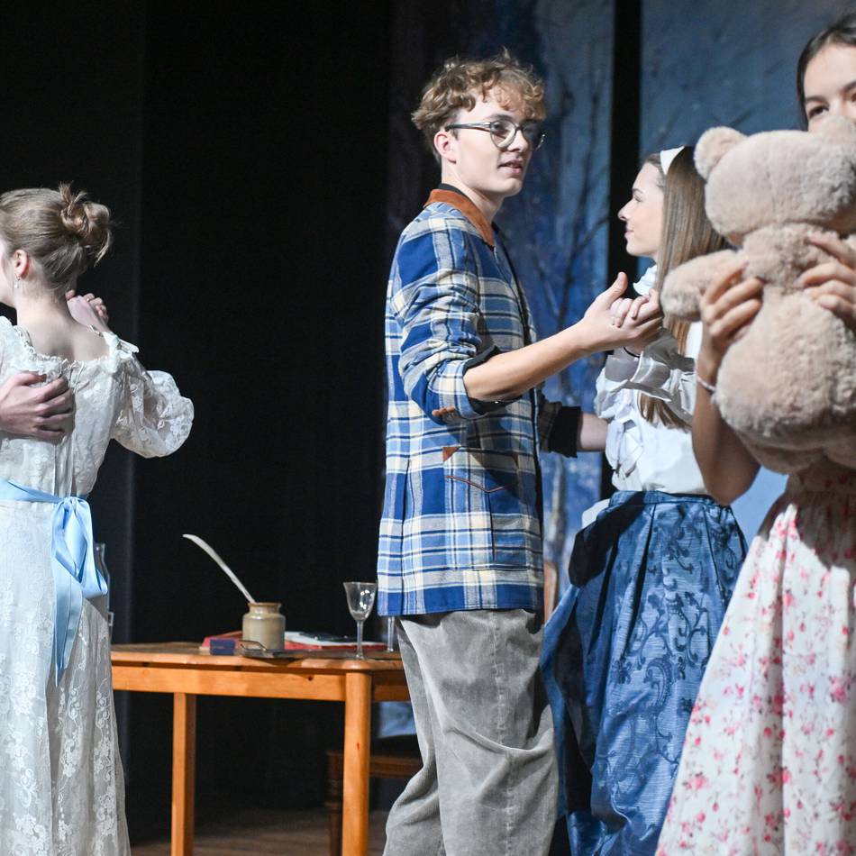 Theater-AG an Kempener Gymnasium: Thomaeum-Schüler bringen „Scrooge“ auf die Bühne