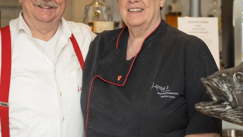 Fischrestaurant in Willich: Ehepaar Lepsy ist seit 40 Jahren „Fisch-verliebt“