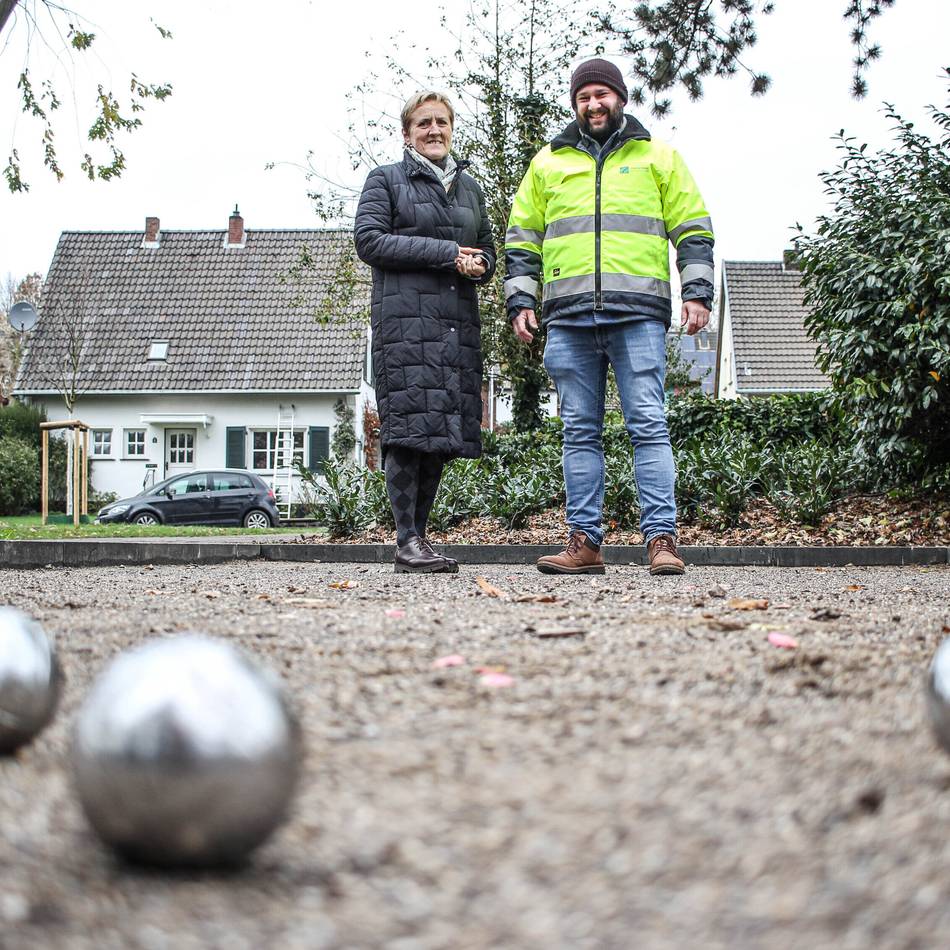 Masterplan Kraftwerksdörfer: Liegen und Boulebahn verschönern jetzt den Altenpark in Neurath