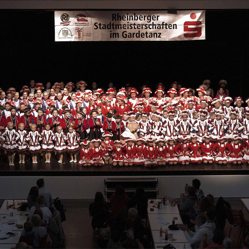 Stadtmeisterschaften in Rheinberg: Tanzgarden überzeugten Jury und Publikum