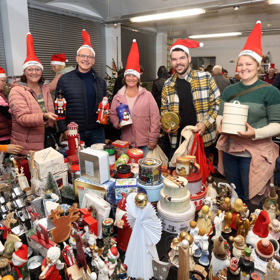 Tauschbörse der Avea in Leverkusen: „Weihnachtsstöberei“ setzt noch einen drauf