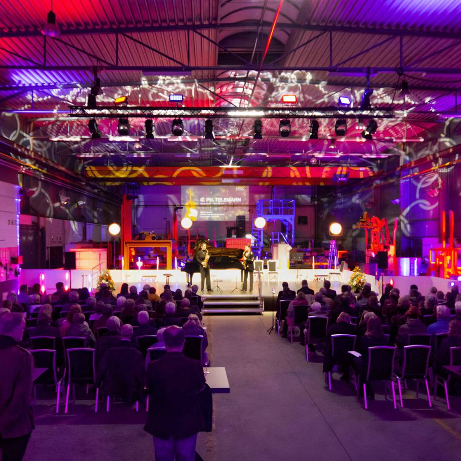 Benefizkonzert in Kleve: Klassische Musik zwischen Hochleistungsmaschinen