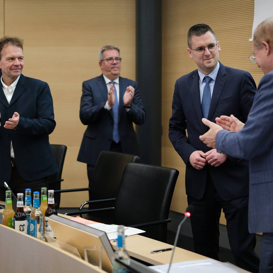 Patrick Anders in Ratingen vereidigt: Neuer Bürgermeister will durchstarten