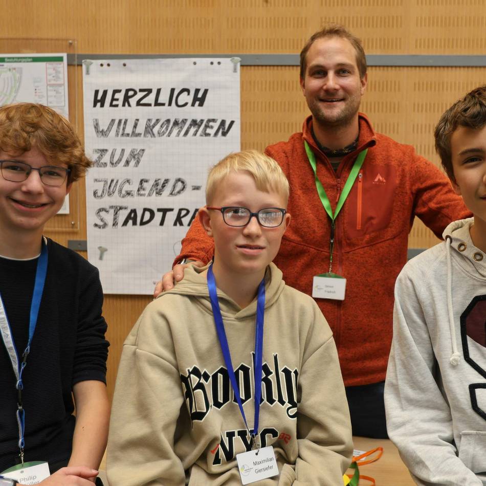 Politische Teilhabe in Leverkusen: Anmeldung zum Jugendstadtrat 2026 gestartet