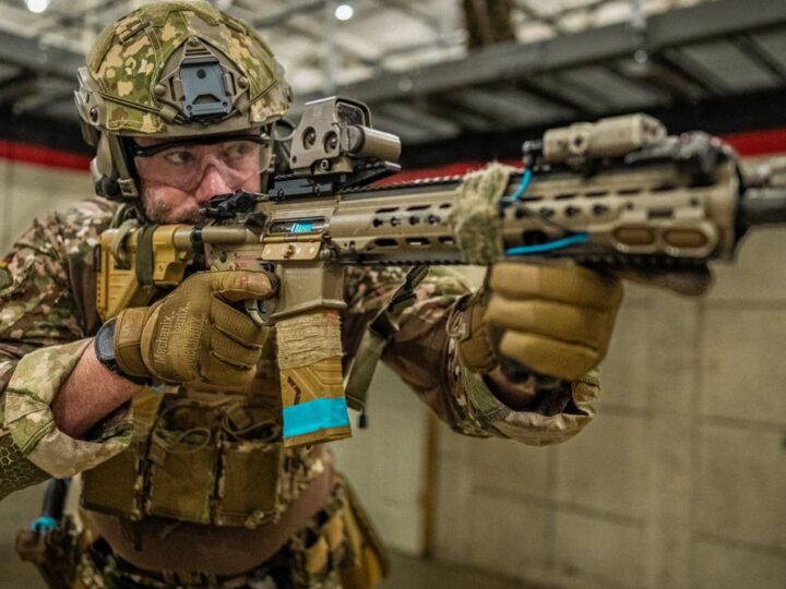 „Otto beim KSK“: Youtuber aus Neuss zeigt Ausbildung von Bundeswehr-Elitesoldaten