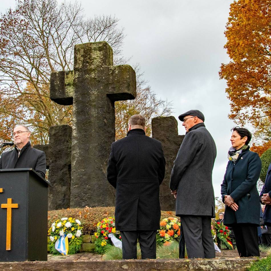 Gedenken im Kreis Kleve: Besonderer Volkstrauertag in Weeze