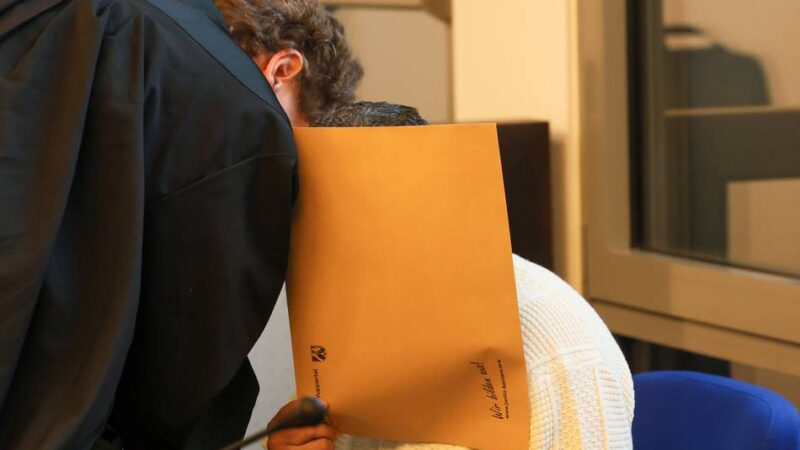 Zuvor wurde Waffenlager ausgehoben: Remscheider Kioskbetreiber wegen Drogenhandels verurteilt – „Ist schon ein Brett“