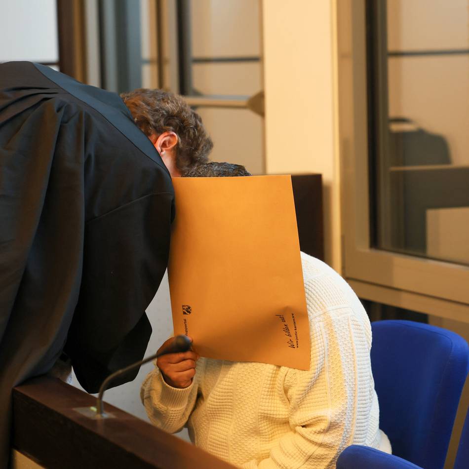 Zuvor wurde Waffenlager ausgehoben: Remscheider Kioskbetreiber wegen Drogenhandels verurteilt – „Ist schon ein Brett“