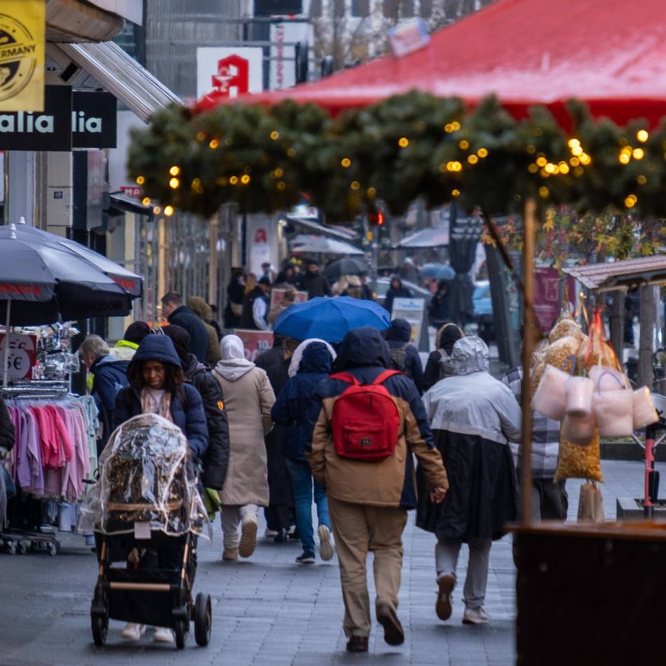 Einzelhandel am ersten Adventswochenende: Weihnachtsgeschäft in Mönchengladbach läuft schleppend an