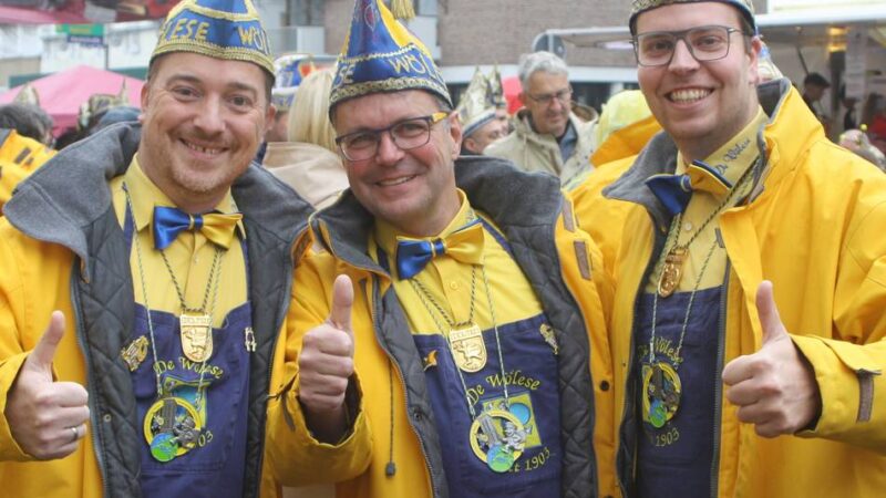 Karnevalsauftakt in Nettetal: Freudentränen für den Hoppeditz