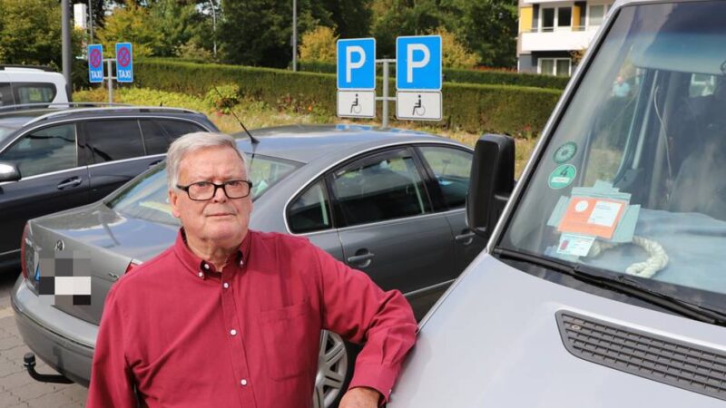 Parksituation in Mönchengladbach: Schwerbehinderter bekommt Knöllchen auf Parkplatz am Krankenhaus