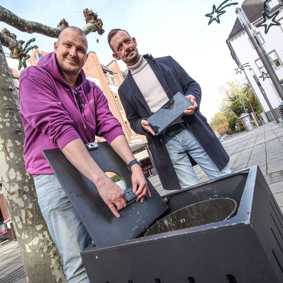 Sensoren für die „Smart City“: Volle Papierkörbe melden sich in Grevenbroich jetzt automatisch