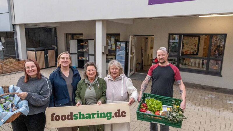 Fairteiler in Neuss eröffnet: „Viele Menschen wissen gar nicht, wie viel gutes Essen täglich im Müll landet“