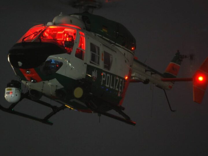 Mutmaßlicher Täter wird gefasst: Einbruchserie
in Hösel: Hubschrauber 
im Einsatz