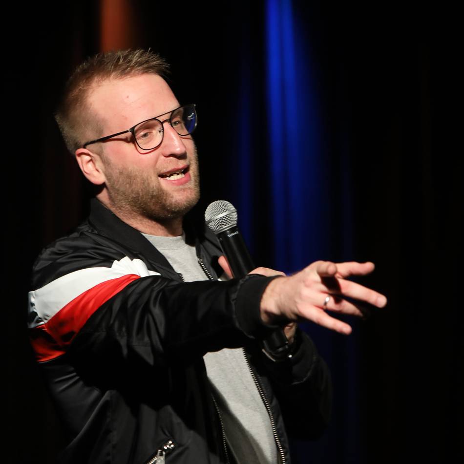 Kleinkunstverein Cinque: Comedian Benni Stark tritt im Meyerhof auf