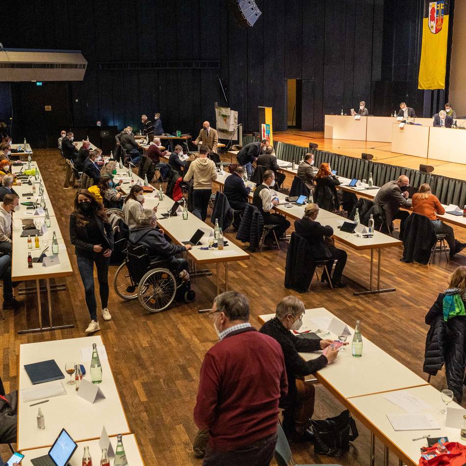 Nach der Kommunalwahl 2025 in Krefeld: CDU und SPD stellen erste Ergebnisse zu Zusammenarbeit vor