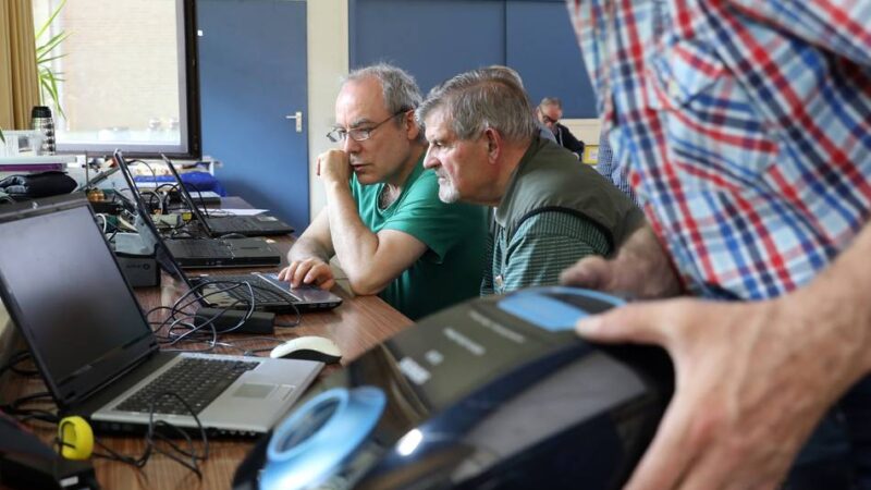 Hilfe mit Windows in Korschenbroich: Letztes Repair-Café in diesem Jahr am 22. November