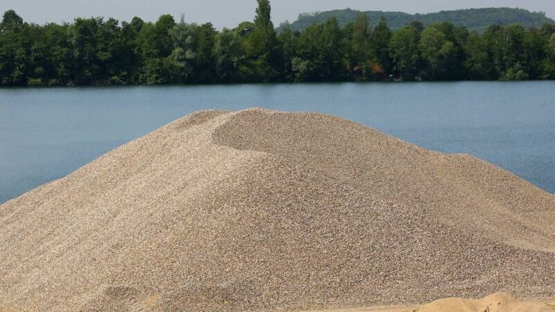 Nach Razzien im April: Giftmüll-Ermittlungen in Kamp-Lintfort – Schneider fordert Transparanz