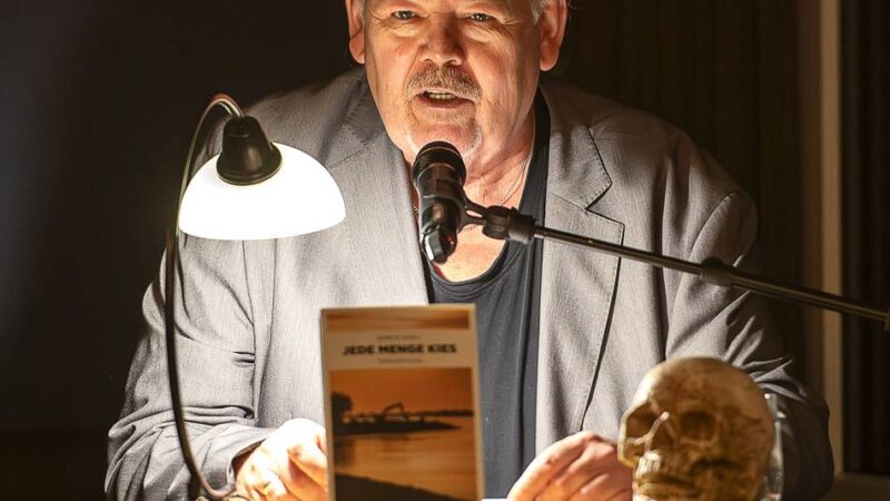 Lesung im Gelderner Ja-Hotel: Erwin Kohl lässt Lukas Born wieder ermitteln