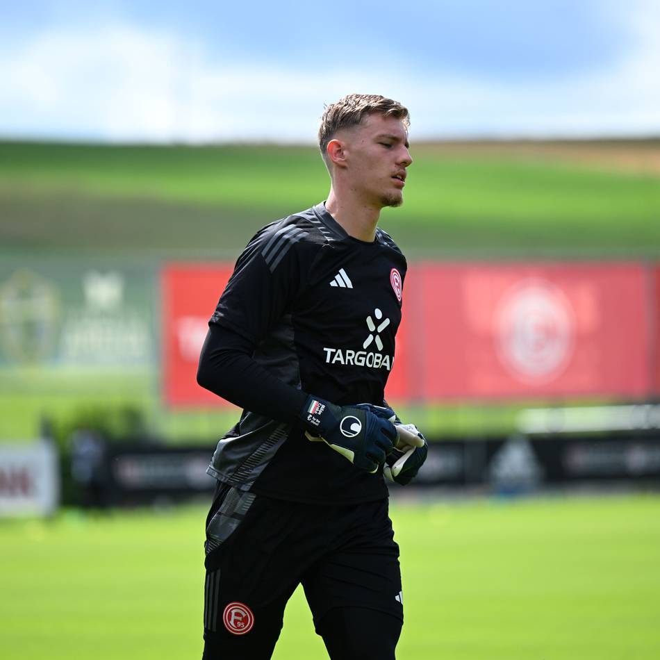 Czako zurück zwischen den Pfosten: So erklärt Fortunas U23-Trainer Langeneke den Wechsel auf der Torwartposition