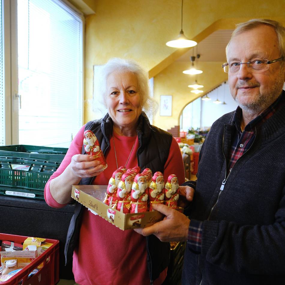 Große Aktionen in Heiligenhaus: Wunschbaum und Tafel setzen auf gute Gaben