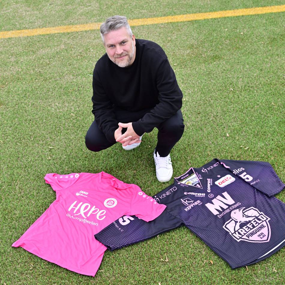 Marketingleiter der Krefeld Pinguine: Alexander Dahmens zweite Leidenschaft im Amateurfußball