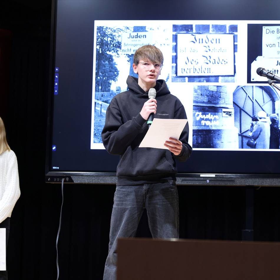 Gedenkveranstaltung in Korschenbroich: „Erinnern heißt Handeln – heute, morgen, immer“