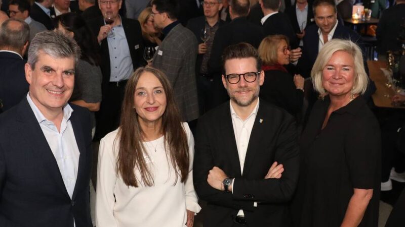 Veranstaltung der Rheinischen Post: 200 Gäste netzwerken vor Industrie-Kulisse