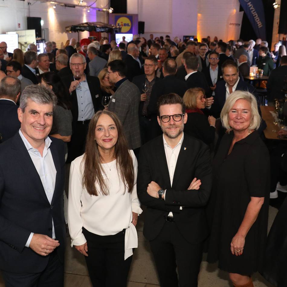 Veranstaltung der Rheinischen Post: 200 Gäste netzwerken vor Industrie-Kulisse